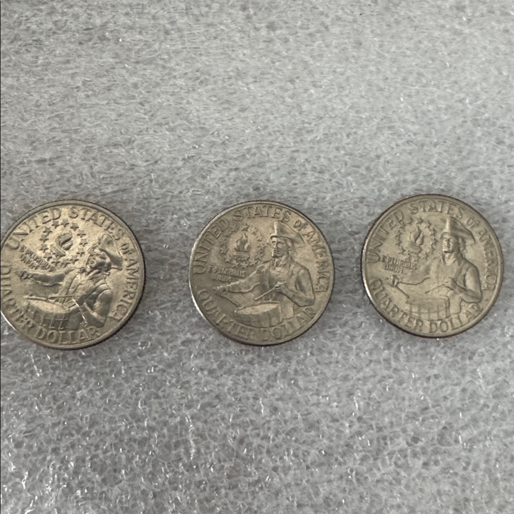 Set of Three Bicentennial Quarters - Picture 3 of 9